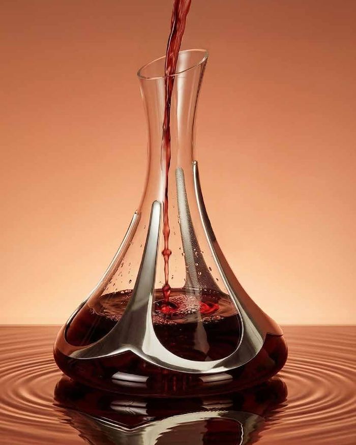 BAR Whisky Decanter
