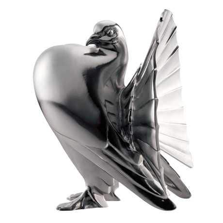 Fan-tailed Pigeon Figurine