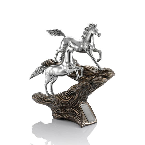 The Horse - Quest of Victory Figurine